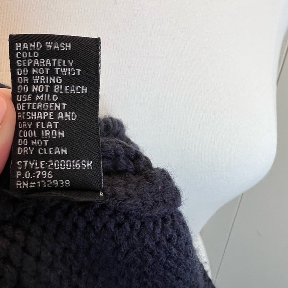 Cliche Couture Nordic Sweater - Picture 7 of 9